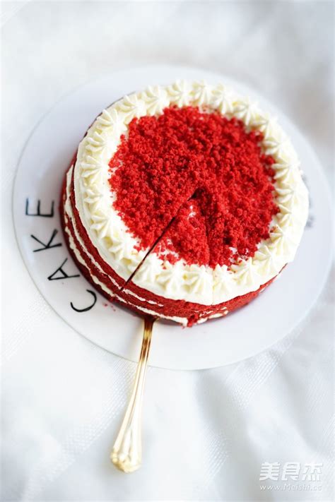 如何简单制作红丝绒蛋糕,红丝绒蛋糕的绒怎么做