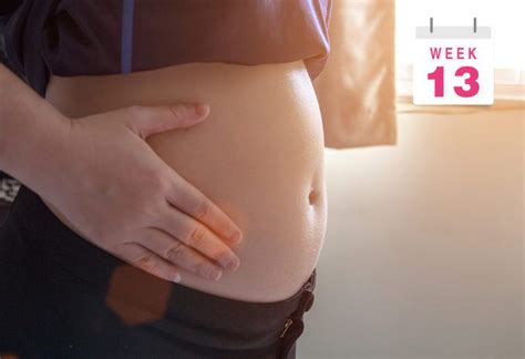 孕30周胎动在肚子下边正常吗