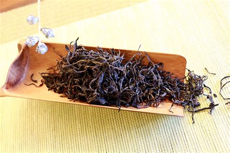 喝古树滇红茶有什么作用吗,古树滇红茶有什么疗效