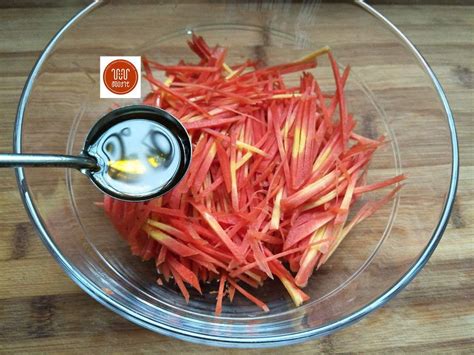 胡萝卜甜菜汤怎么做好吃,芹菜红胡萝卜黄油～罗宋汤