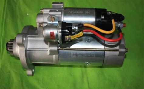 家用絞肉機突然壞了,電機會轉,連接刀片的軸不會轉?