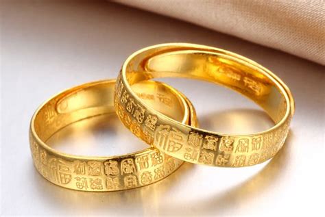 男士黄金戒指的重量大概多少钱,男人带多少克黄金戒指合适
