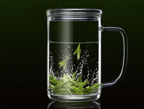 绿茶为什么用玻璃杯,为什么绿茶要用玻璃杯