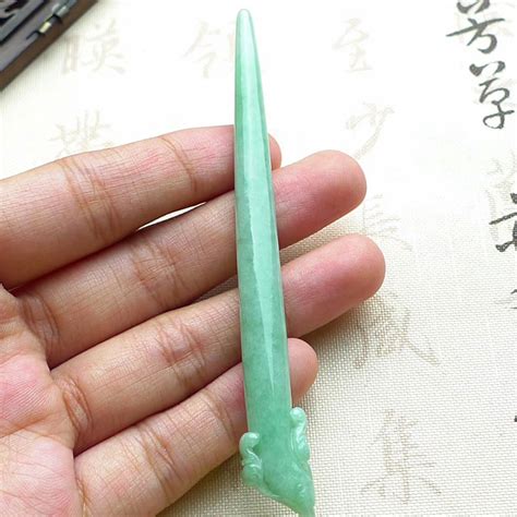 缅甸翡翠玉怎么选择,怎样挑选缅甸翡翠原石