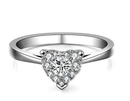 钻石玫瑰花戒指的寓意是什么,别以为只有钻石代表爱情