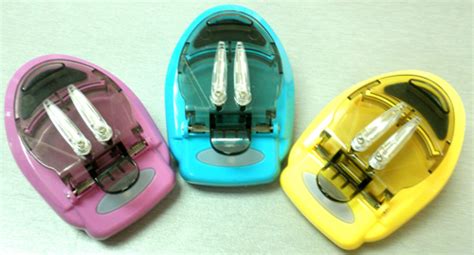 一個(gè)萬能充電器多少錢