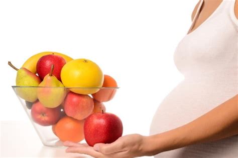 孕妇吃水果对胎儿皮肤好吗