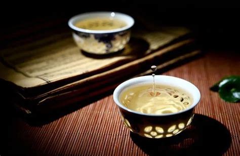 茶树为什么会长茶泡,为什么老茶树产的茶要贵
