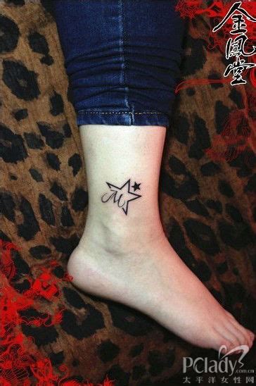 纹身图案女脚踝猫咪,这只网红猫都纹身了