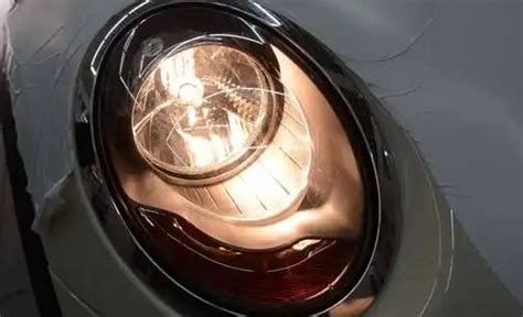 汽车卤素灯换成LED灯违法吗？可以过年审吗？