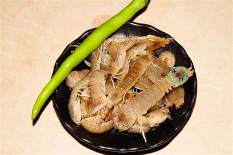 河蚌烧咸肉春笋怎么做好吃,河蚌肉怎么做才好吃