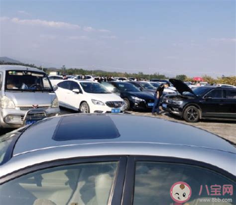 晚上回家开车的路上发朋友圈说说