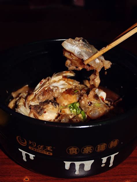 砂锅鱼头煲怎么做法,上海妈妈教你做砂锅鱼头煲