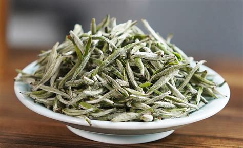 中国十大名茶的“白毫银针”原产地是那个省？
