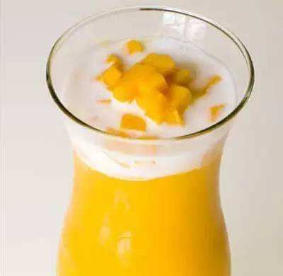 夏季甜品牛奶芒果布丁如何做,牛奶芒果汁怎么做好吃
