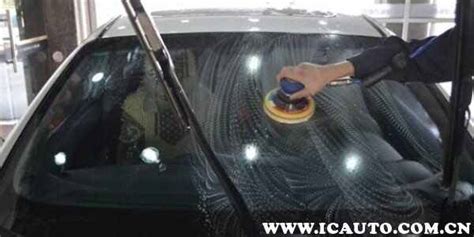 汽车用的玻璃防冻水可以用在家里的玻璃吗?