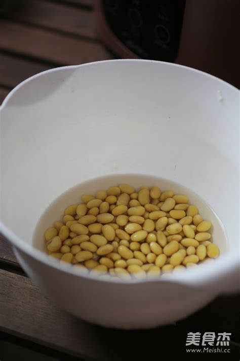 干豆用豆浆机怎么做,豆浆机怎么打干豆豆浆