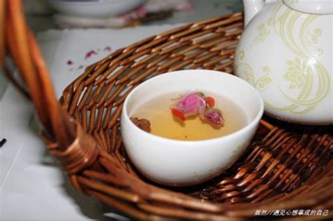 玫瑰花和红枣哪个好,西洋参玫瑰花养生茶