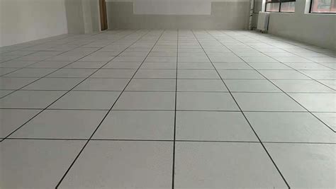 靜電地板,包人工安裝多少錢一平
