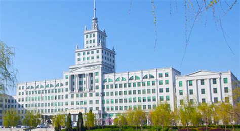 哈尔滨工业大学(威海)和哈尔滨工业大学(本部)有什么不同