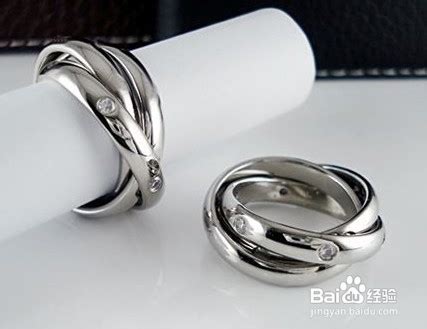 结婚戒指和订婚戒指戴哪里,订婚戒指戴哪个手指
