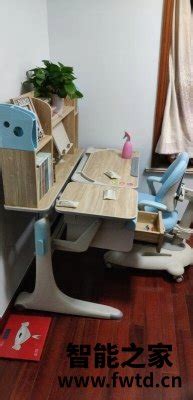 孩子的书桌怎么放才好,帮孩子养成良好坐姿
