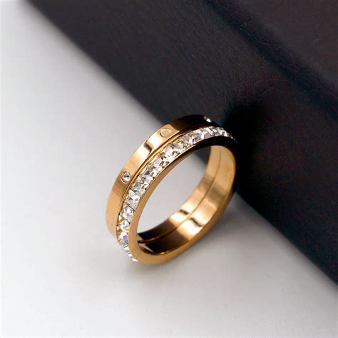 不带钻的戒指叫什么名字,戴起来最舒服的戒指是它