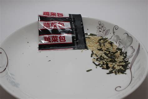 怎么用方便面调料做酱,方便面都有大餐的感觉