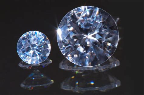 钻石怎么对GIA编号,如何分辨GIA套证钻石