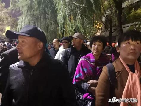 卡阳村民快乐游北京（一）