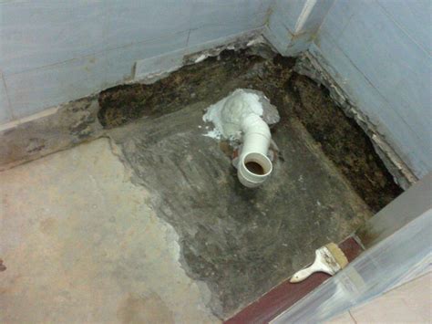 卫生间漏水怎么办啊,厕所漏水怎么处理