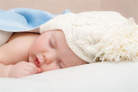 早产儿特别爱睡觉正常吗