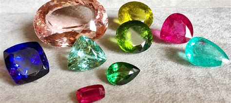 彩色宝石 如何估值,彩色宝石和钻石
