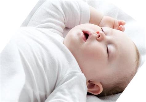 宝宝张嘴睡觉会有什么影响吗?