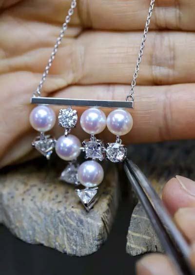 5000买的珍珠项链能卖多少,在市面上的价格是多少