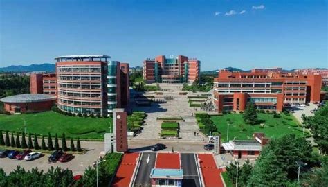 哈理工荣成校区怎么样