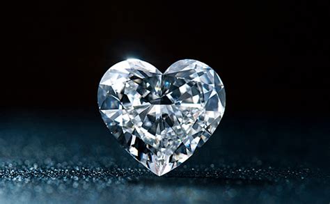 最贵的宝石叫什么名字,世界最贵的钻石叫什么名字