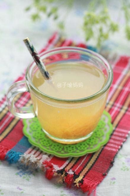 绿茶怎么做冷饮,百香果冷泡绿茶