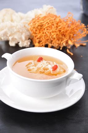 松茸羊肚菌汤的做法 羊肚菌香菇松茸汤