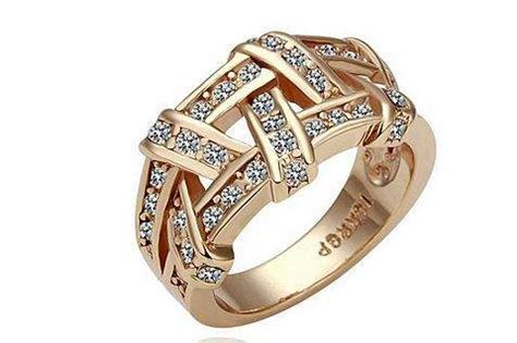 18krgp戒指是什么意思,饰品都用哪些材质制作的呢
