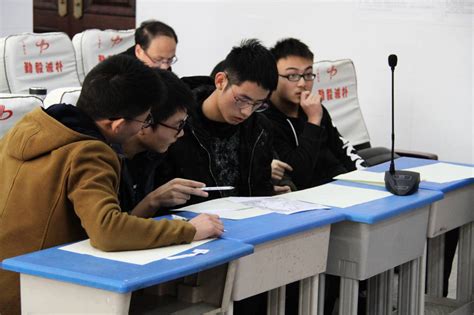江苏今年305分能报上海什么学校,能报考上海的哪些大学