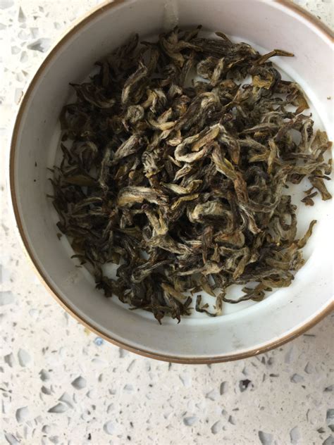 发霉的饼茶怎么办,普洱茶发霉怎么办