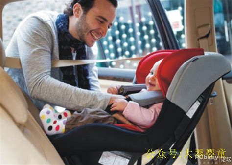 你的宝宝需要婴儿餐椅吗？