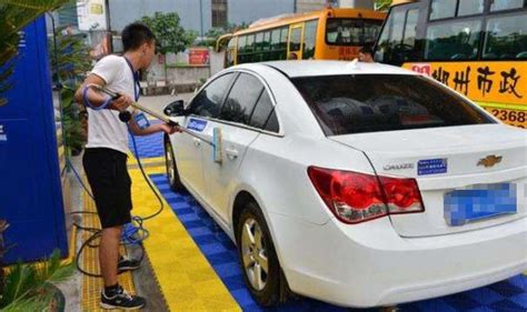 洗車泵加什么油