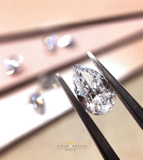 31分的水滴形的钻石多少钱,两克拉钻石有多大