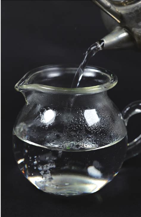 ??耳茶多少度水泡,给你用健康的水泡更好喝的茶
