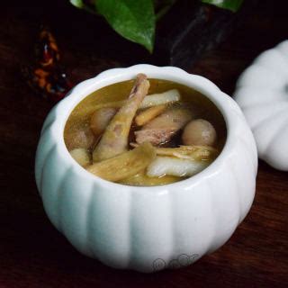 松茸鸽子汤的功效与作用 鸽子胡萝卜松茸汤的功效