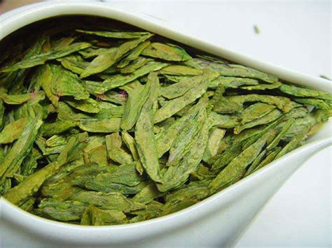 龙井茶怎么分级别,一篇让你能更好的了解龙井茶