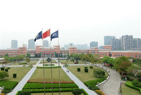 浙江衢州市中心在哪里,衢州市中心在哪里热闹