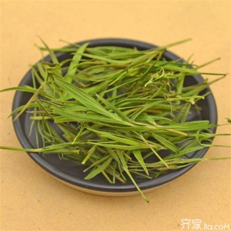 竹叶泡茶有什么好处,喝竹叶茶有什么好处